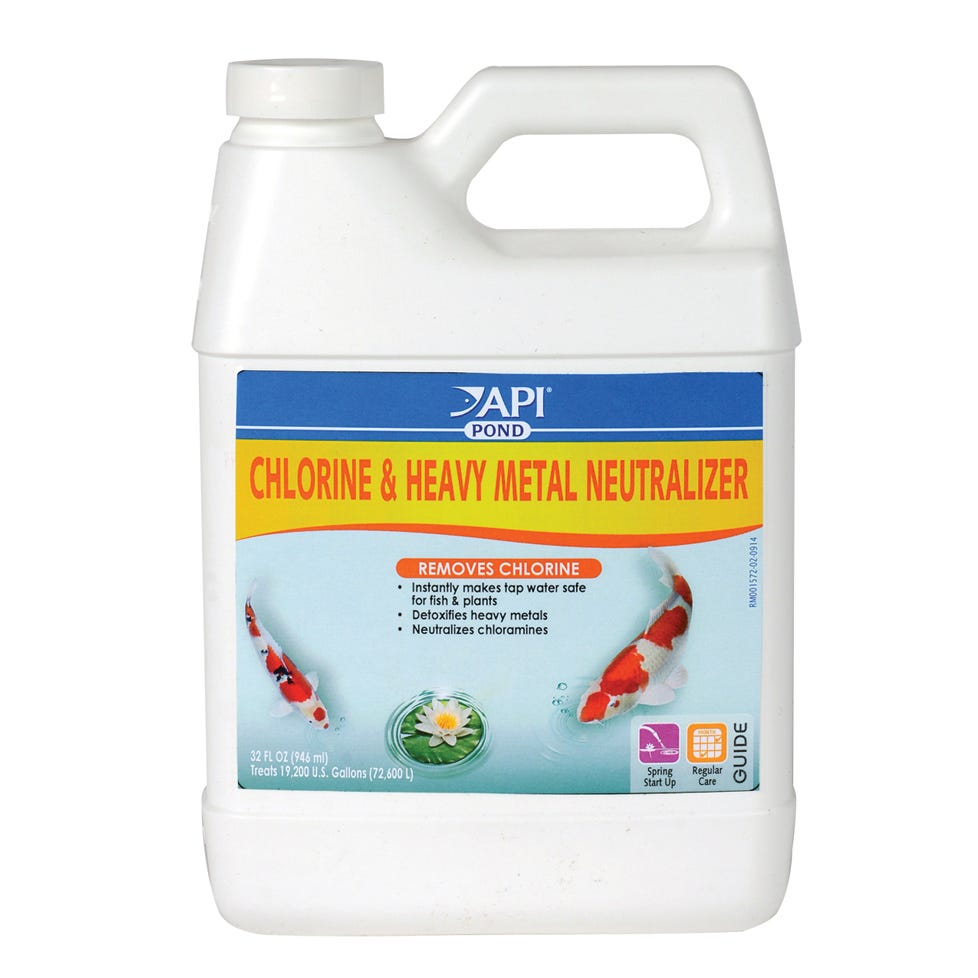 API Pond Chlorine & Heavy Metal Neutralizer Pond Water Neutralizer 32 Oz Bottle