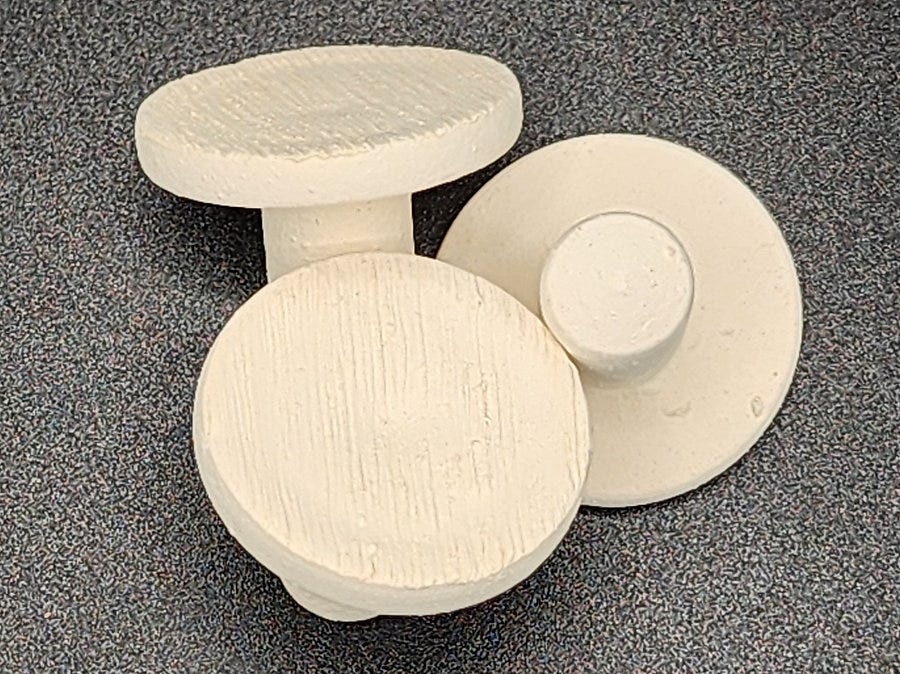 BlueLine 1-1/4" White Ceramic Frag Plugs 25/pack