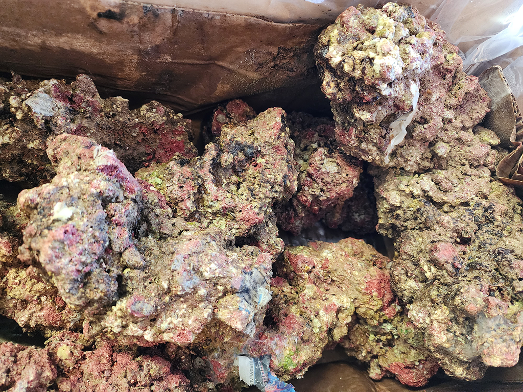WALT SMITH FIJI REEFROCK 2.0 LIVE ROCK - MAN MADE | MEDIUM - 46LBS